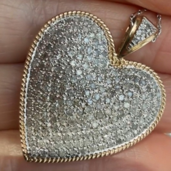 VintHeart Pendent 1ct Real Pave' Diamonds Set In 14k White And Yellow Real Gold. - Picture 7 of 8